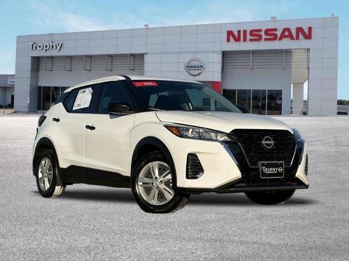 2024 Nissan Kicks S