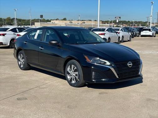 2025 Nissan Altima S FWD