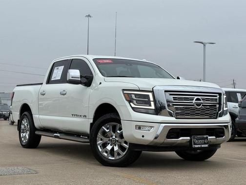 2020 Nissan Titan SL