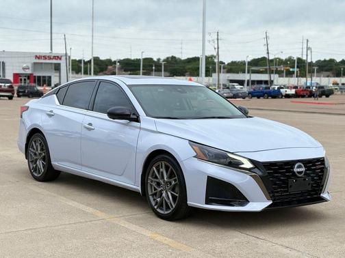 Gray Sky Pearl 2023 Nissan Altima SR VC-Turbo FWD