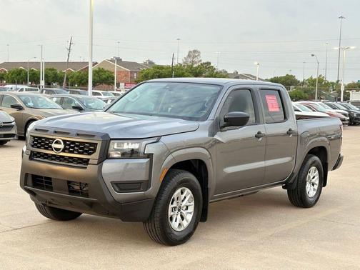 Gun Metallic 2026 Nissan Frontier S