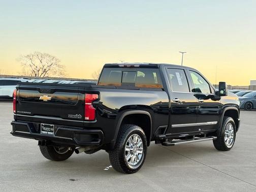 2024 Chevrolet Silverado 2500 High Country