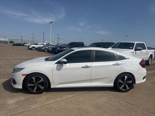 2017 Honda Civic Touring