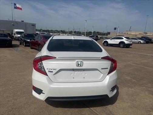 2017 Honda Civic Touring