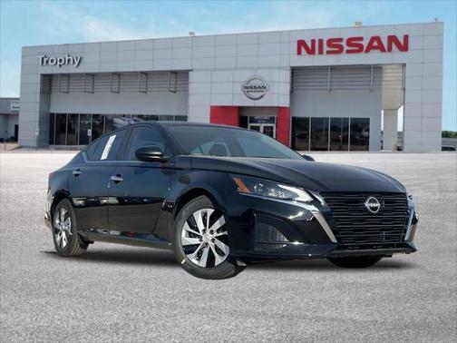 2025 Nissan Altima S FWD