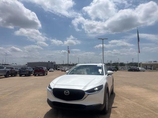 Snowflake White Pearl Mica 2022 Mazda CX-30 2.5 S Premium Package