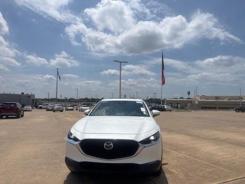 Snowflake White Pearl Mica 2022 Mazda CX-30 2.5 S Premium Package