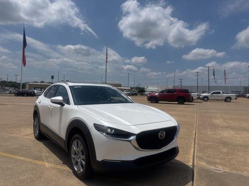 Snowflake White Pearl Mica 2022 Mazda CX-30 2.5 S Premium Package