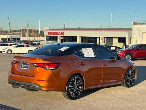 2021 Nissan Sentra SR