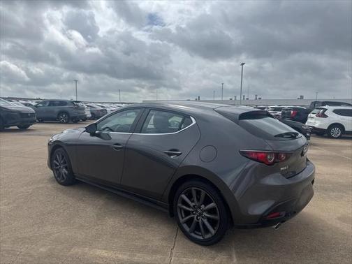2023 Mazda Mazda3 FWD w/Preferred Package