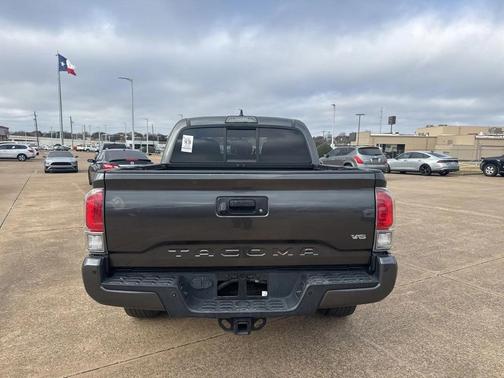 2016 Toyota Tacoma Limited