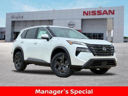 Everest White Pearl Tricoat 2026 Nissan Rogue SV
