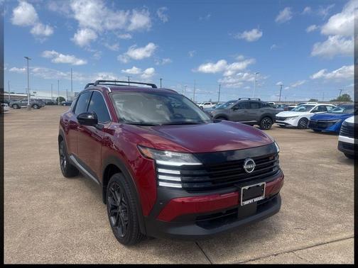 Scarlet 2026 Nissan Kicks SR