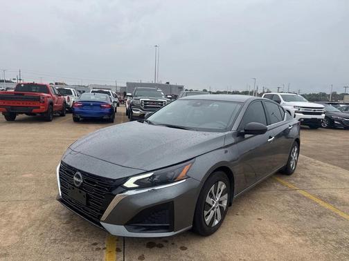 2024 Nissan Altima S FWD