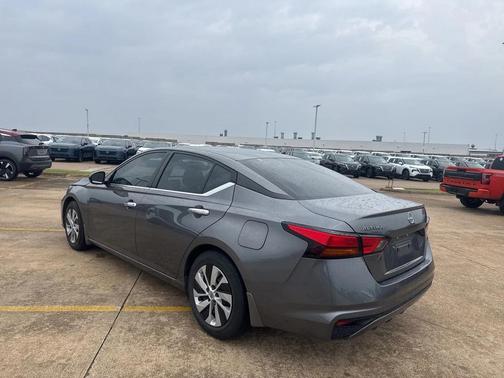 2024 Nissan Altima S FWD