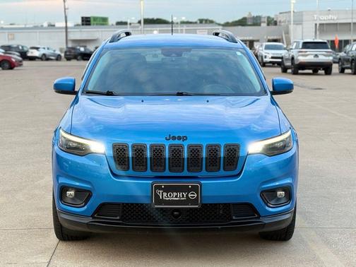 Hydro Blue Pearlcoat 2021 Jeep Cherokee Altitude