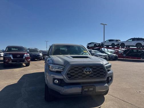 2021 Toyota Tacoma TRD Sport