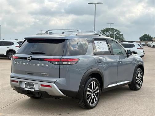 2024 Nissan Pathfinder Platinum 4WD