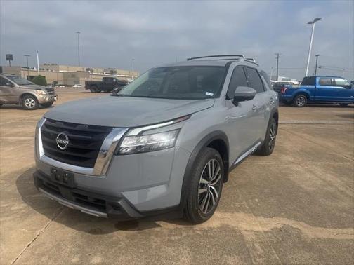 2024 Nissan Pathfinder Platinum 4WD