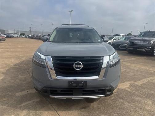 2024 Nissan Pathfinder Platinum 4WD