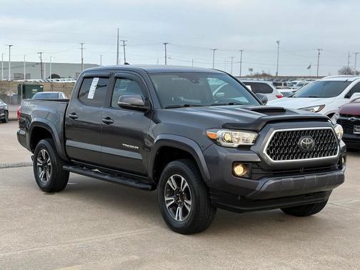 2018 Toyota Tacoma TRD Sport
