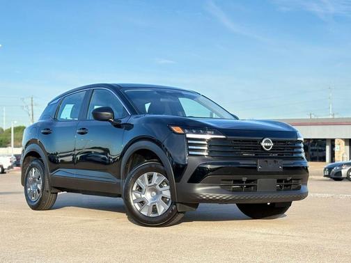 Super Black 2026 Nissan Kicks S