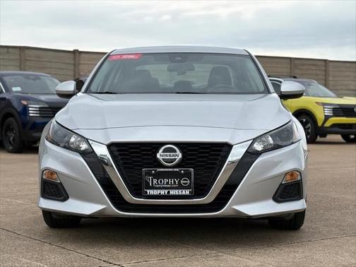 2022 Nissan Altima S FWD