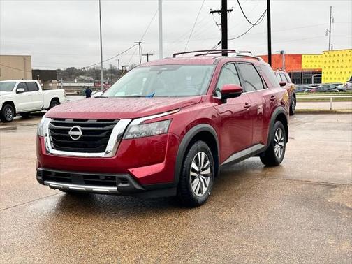 2025 Nissan Pathfinder SL FWD