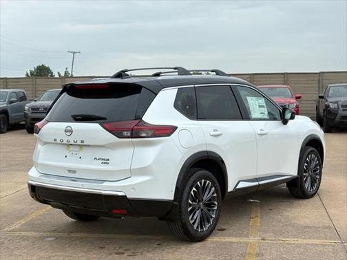 2025 Nissan Rogue Platinum