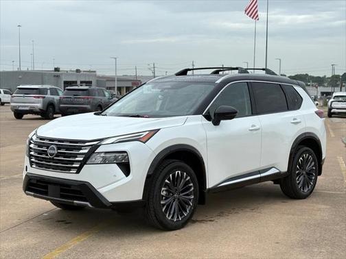 2025 Nissan Rogue Platinum
