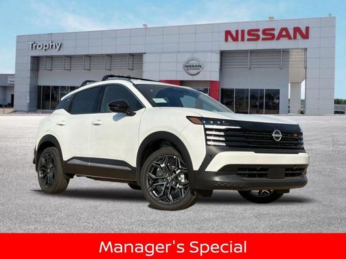 Aspen White Tricoat 2026 Nissan Kicks SR