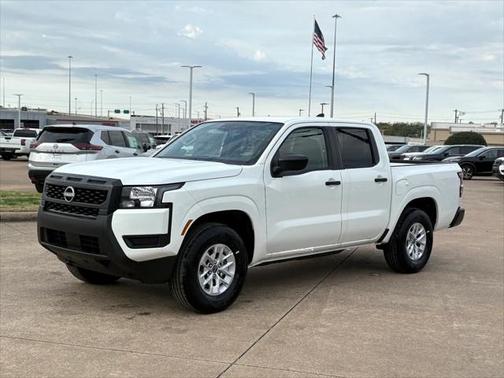 2025 Nissan Frontier S