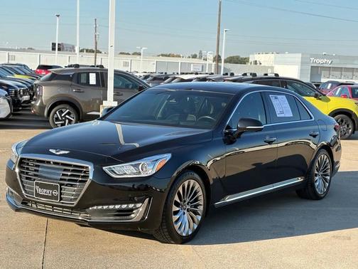 2018 Genesis G90 Premium