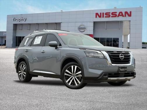 2024 Nissan Pathfinder Platinum FWD