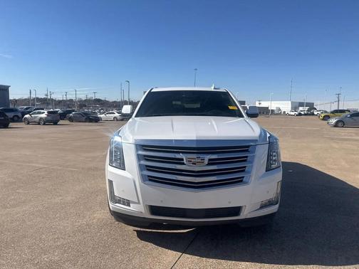 2017 Cadillac Escalade Platinum