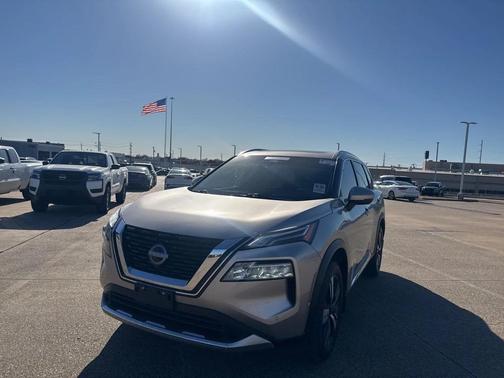 2023 Nissan Rogue Platinum