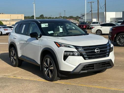 2025 Nissan Rogue SL