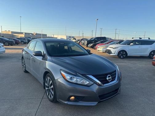 2017 Nissan Altima 2.5 SV