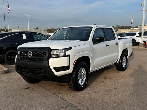 2025 Nissan Frontier S