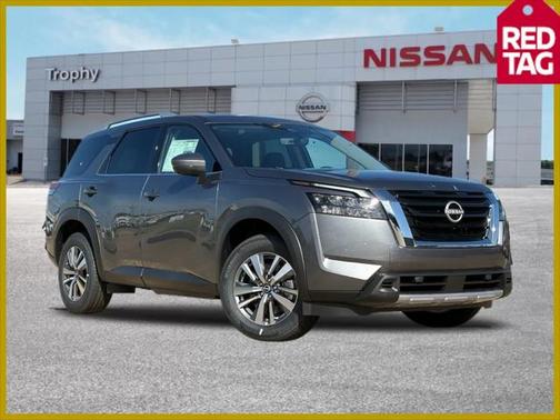 2025 Nissan Pathfinder SL FWD