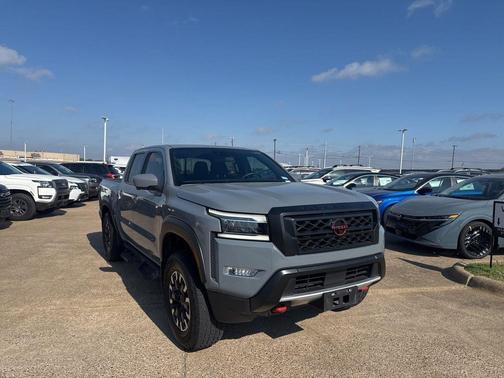 Boulder Gray Pearl 2024 Nissan Frontier PRO-X