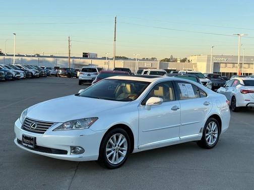 2011 Lexus ES 350 Base