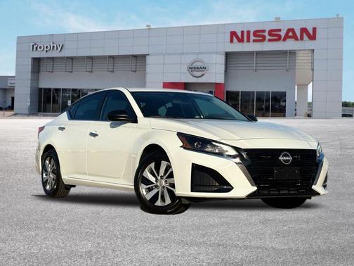 Glacier White 2025 Nissan Altima S FWD