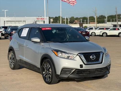 2020 Nissan Kicks SV