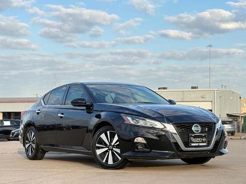 2021 Nissan Altima 2.5 SL