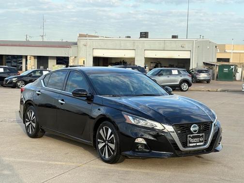 2021 Nissan Altima 2.5 SL