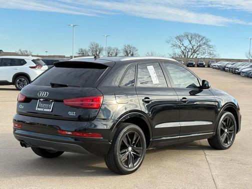 2017 Audi Q3 2.0T Premium