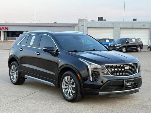 2021 Cadillac XT4 Premium Luxury