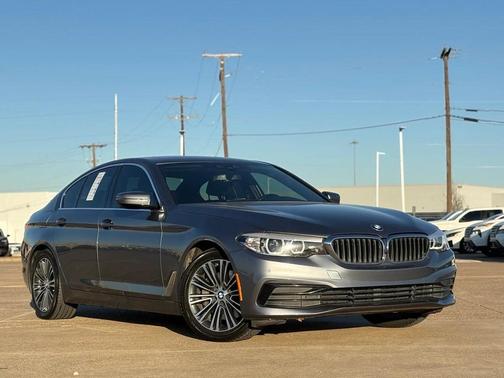 2019 BMW 530 530i