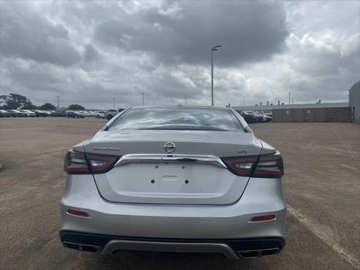 2022 Nissan Maxima SV Xtronic CVT